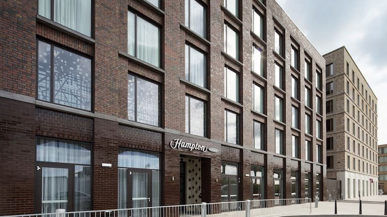 Hampton by Hilton London Excel